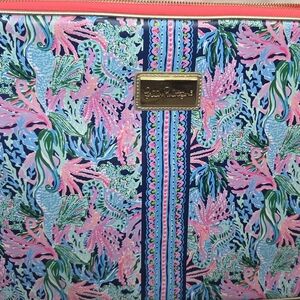 Lilly Pulitzer Pink and Blue Compter Laptop Case